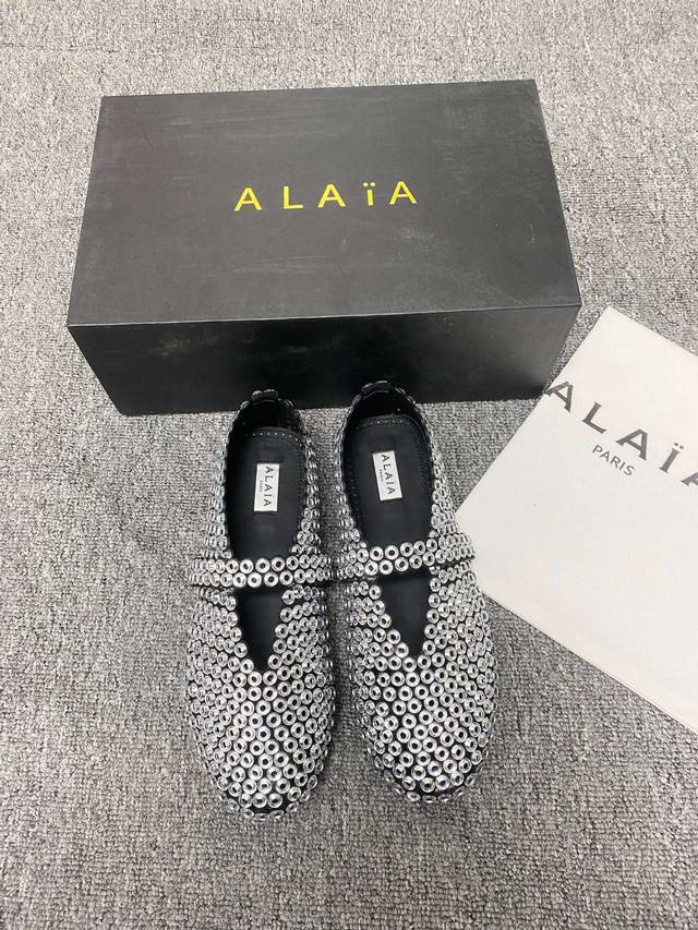 Alaia Runway-Style Flat Ballet Flats! Sweet And Edgy Ballet Style, An Extremely