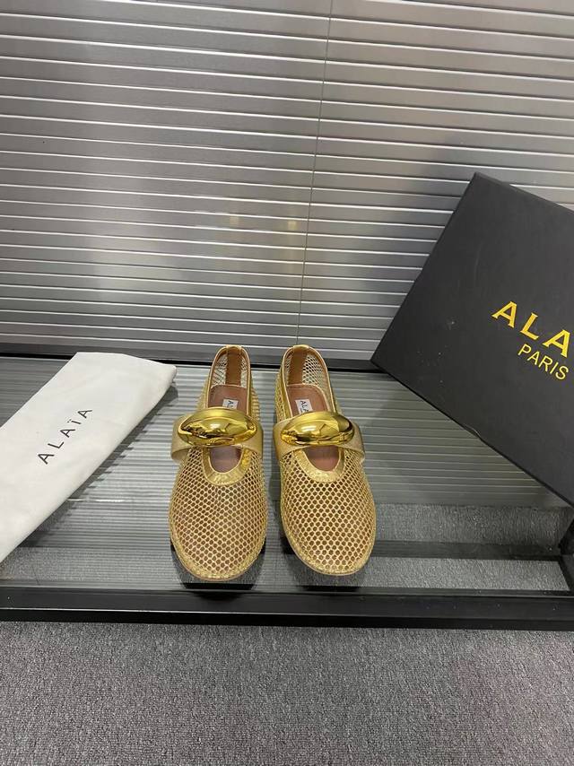Mesh Style!! Alaia Runway-Inspired Flat Ballet Shoes! Sweet And Edgy Ballet Styl