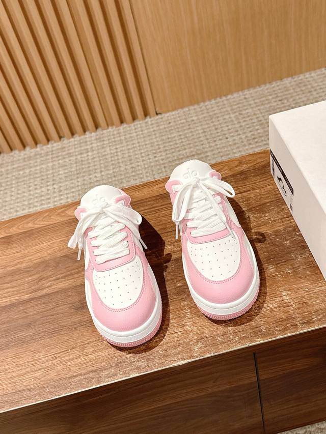 Half-Slip Spring/Summer New Arrival Color-Blocked White Sneakers With Thick Sole