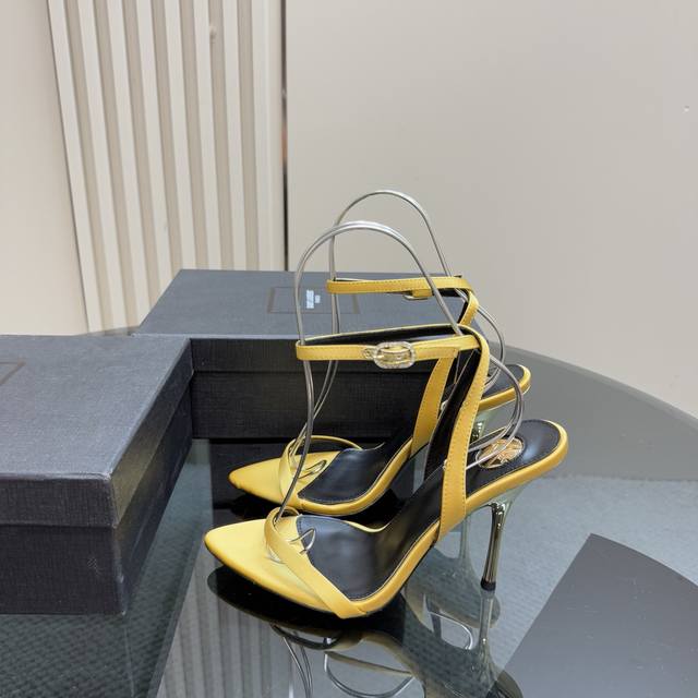 Top-Tier Version Sain*Laurent 2025 New Spring/Summer Collection High-Heeled Sand