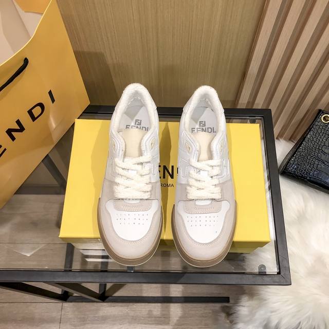 Orange Factory Price P Fendi New Retro Sneakers Casual Shoes Skateboard Shoes Co