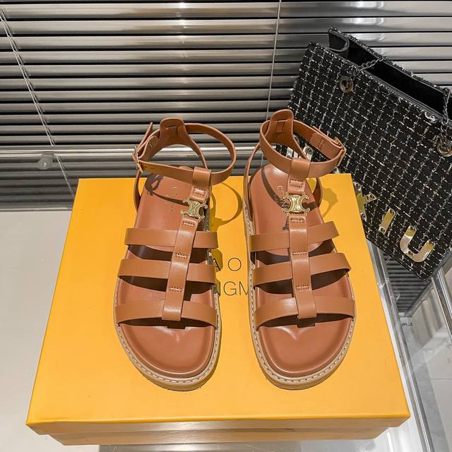 Factory Price: Celine New Arrival Thick-Soled Sandals Now Available! More Materi