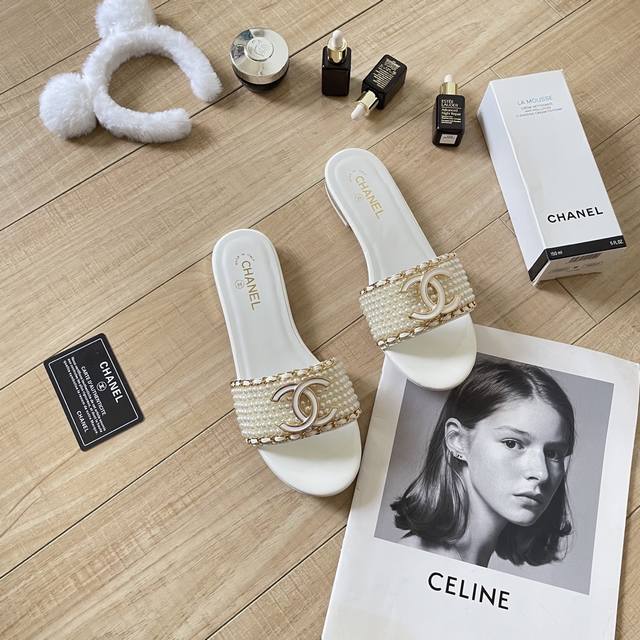 Orange Factory Price P Chanel Spring/Summer New Arrival C-Clip Pearl Sandals Ele