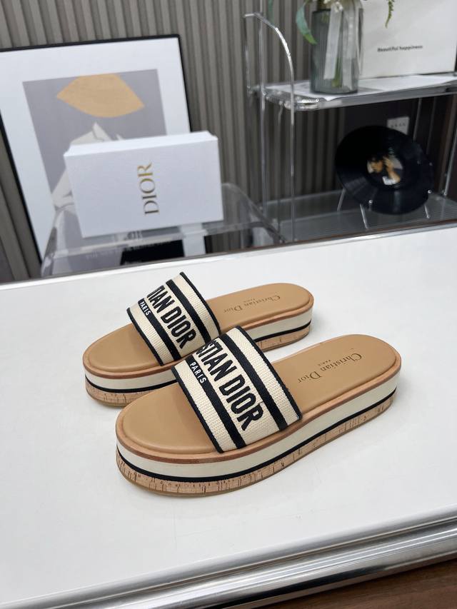 Orange Factory Price P Dior New Arrival Letter Embroidered Thick-Soled Slippers