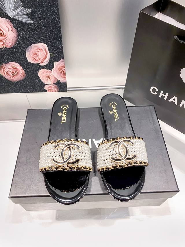 Orange Factory Price P Chanel Spring/Summer New Arrival C-Clip Pearl Sandals Ele