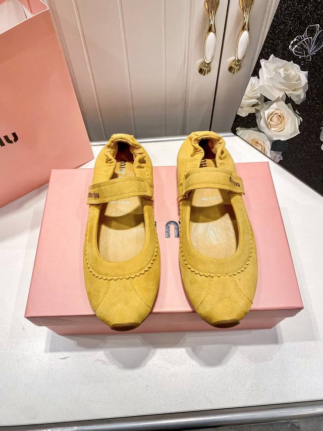 Orange Factory Price P Miu Miu Spring/Summer New Arrival Single-Strap Flat Shoes