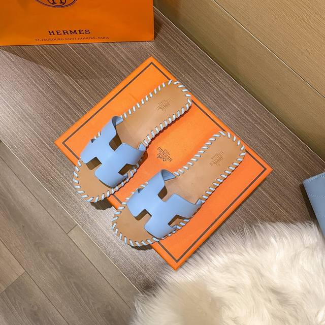 Factory Price: Hermes Summer Classic H-Shaped Flat Sandals For Travel And Beach