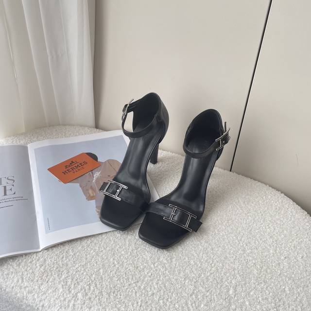 Factory: Hermes 2025 Top-Tier Store New Arrival For Early Summer Official Websit