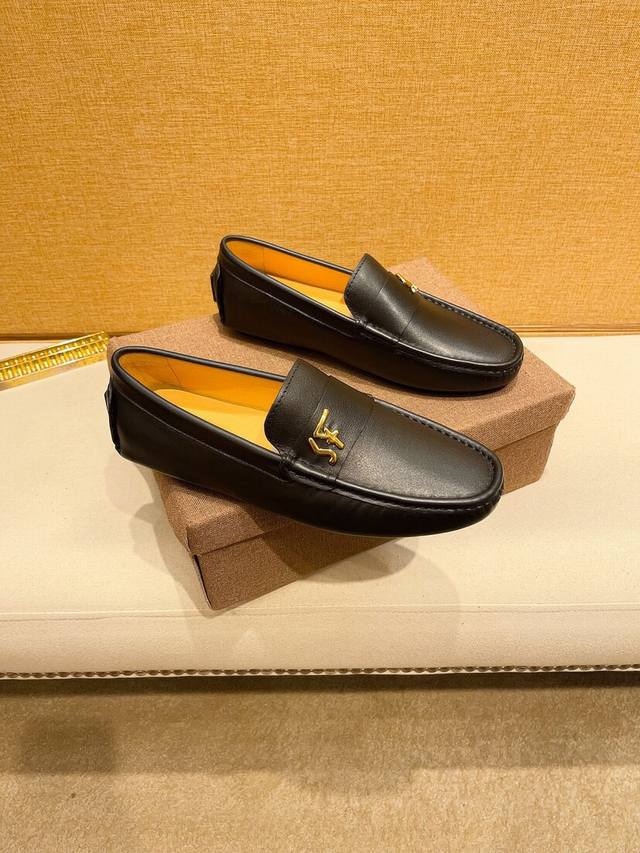 Factory Price Gucci Men's New Bean-Shaped Shoes Now Available, Authentic Quality