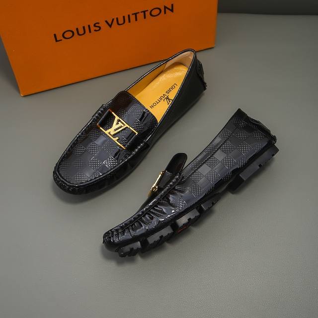 Authentic, In Recent Years, Lv Has Always Been Groundbreaking...Sweeping The Glo
