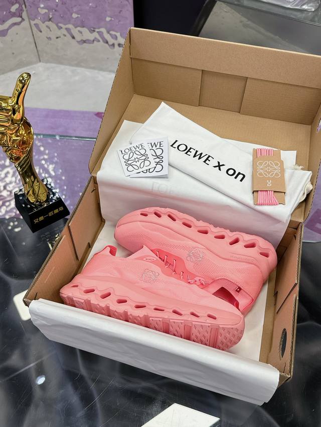 Factory Price: Latest Sports Shoes, Full Packaging, 100% Comfort, Fashionable An