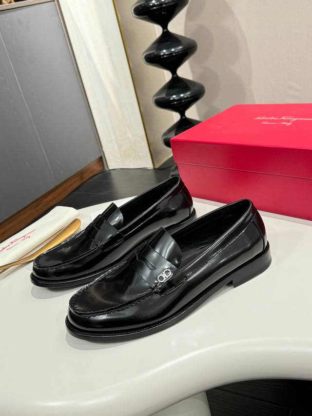 Ferragamo Classic Men's Business Leather Shoes, Imported Black Calfskin, Leather