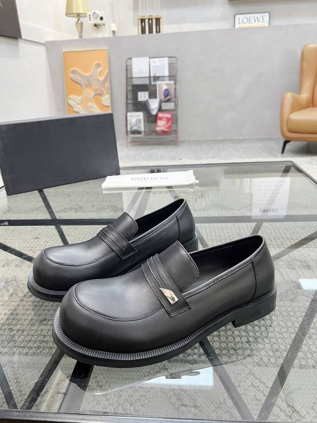 M Top-Tier Proxy Purchase: Martin Street-Style God Thick-Soled Slip-On Leather S