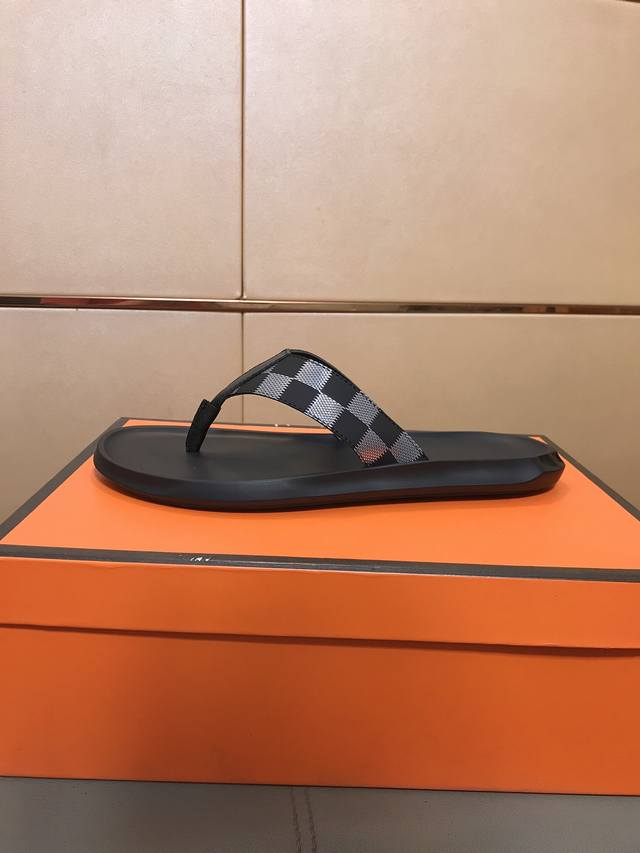 Factory Price Lv Louis Vuitton 2025 Latest Men's Sandals, Must-Have Summer Item,