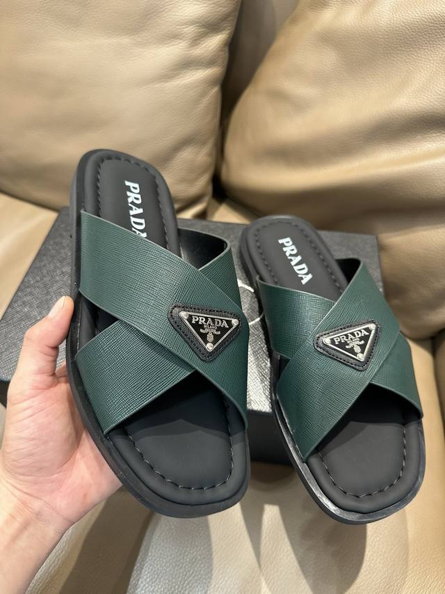 Factory Price Prada Original 1:1, Sizes 38-46.