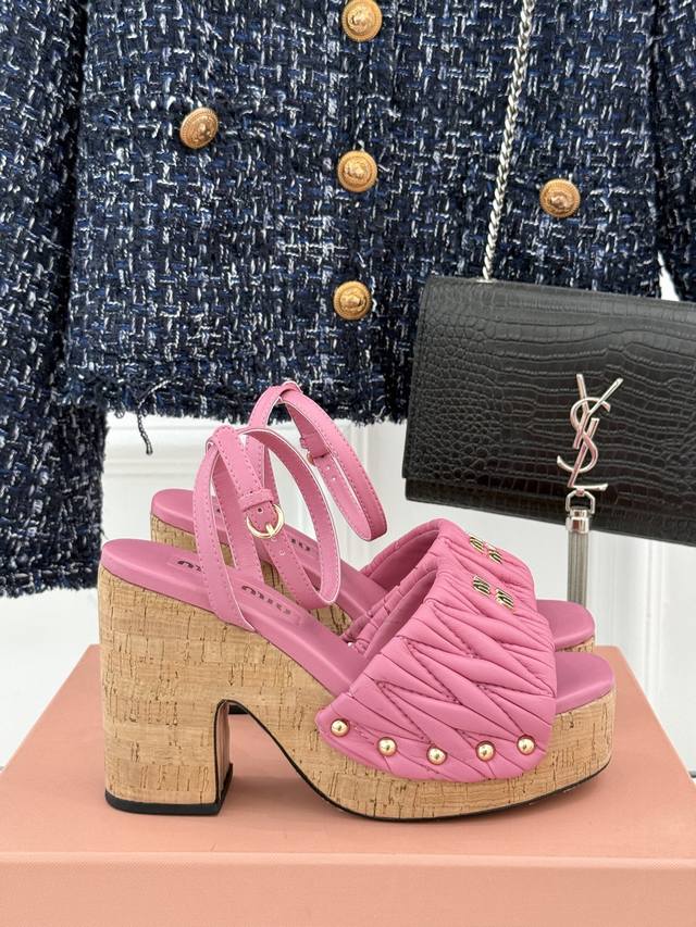 Miu Miu 25S Spring/Summer New Arrival Pleated Platform High-Heel Sandals A Pair