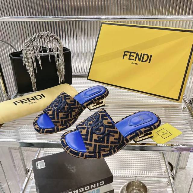 Factory Price Women's Shoes New Arrival Fendi's Water Platform Slippers Are Now