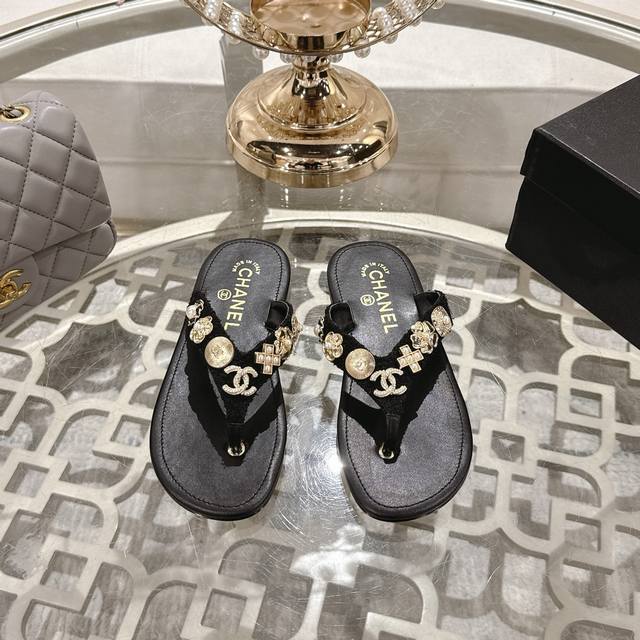 Factory Price Women's Shoes Sports Original Order Chanel Little Black 2025Ss New