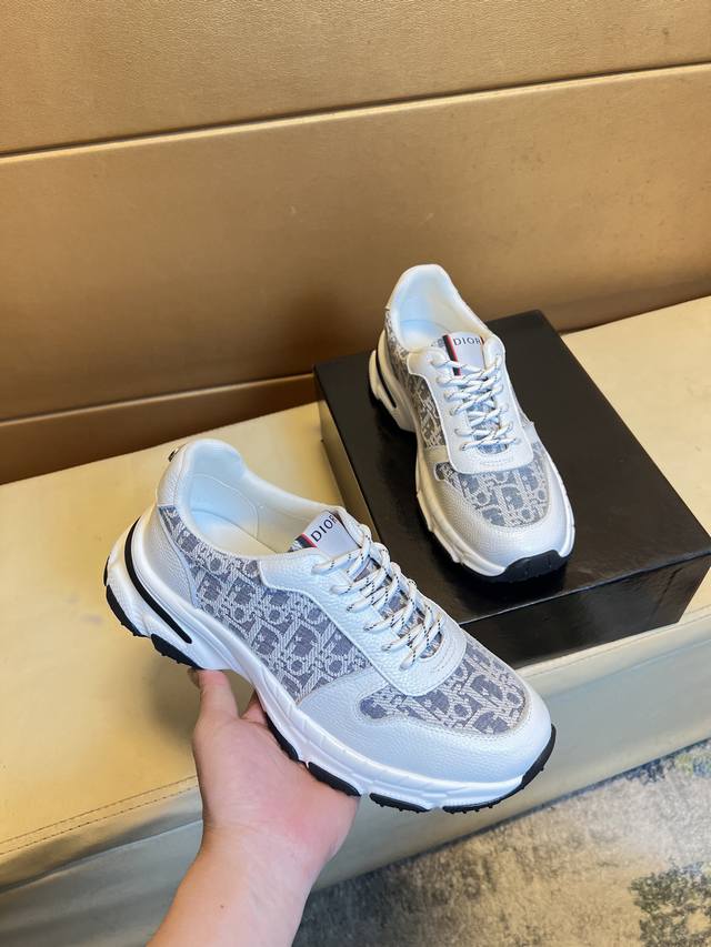 Dior Top-Tier Men's Shoes For 2025, With The Hong Kong Flagship Store. Sole: Ori
