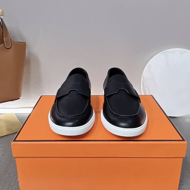 Herm S Classic Casual Formal Series 24 New Colors Classic Shoe Shape Paired With