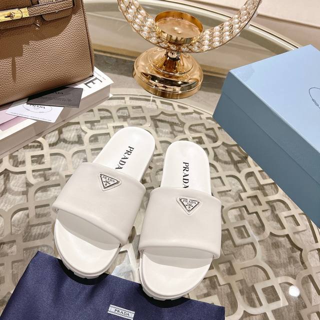 Actual Price: Prada New Arrival, Triangular Logo Showcasing The Brand's Iconic E