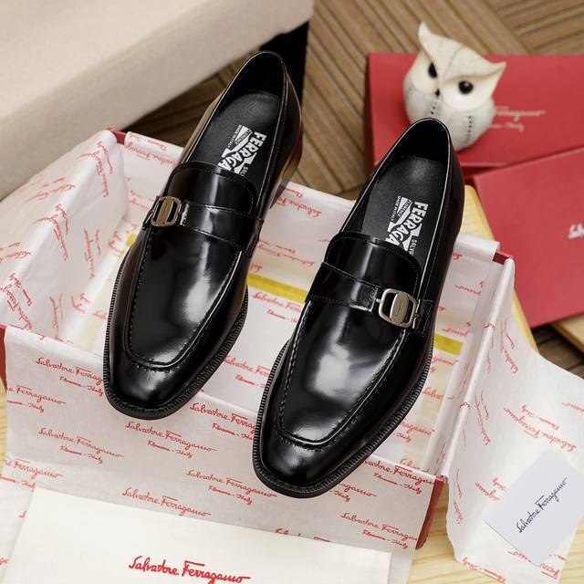 Factory Price Men's Shoes Sports Original Order Ferragamo New Men's Casual Slip-