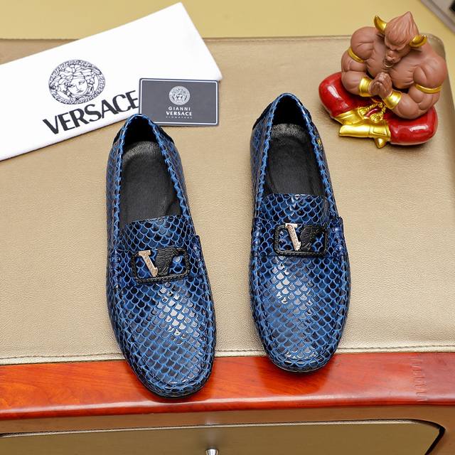 Factory Price Adjustment Men's Shoes Sports Original Order Versace New Men's Bea