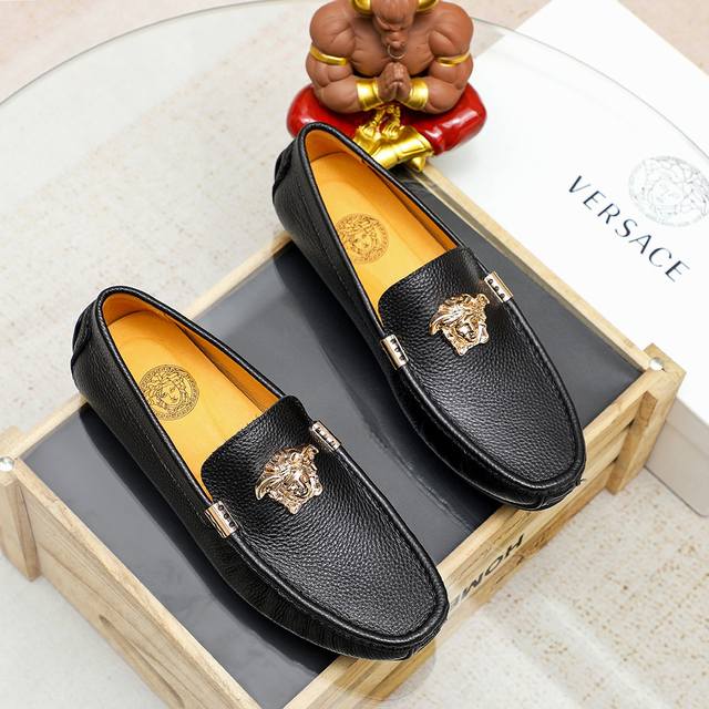 Factory Price Adjustment Men's Shoes Sports Original Order Versace New Men's Bea