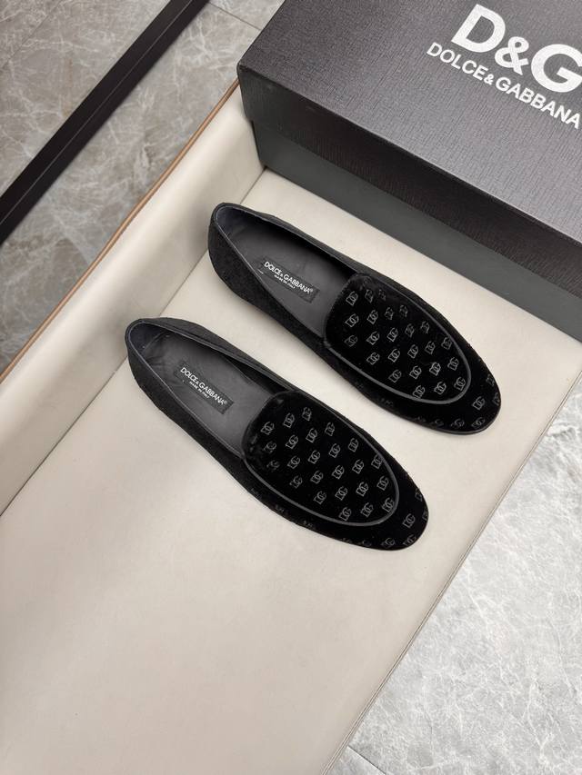 Dolce & Gabbana Mino Small Leather Shoes, Imported Velvet Fabric, Water-Dyed Cal