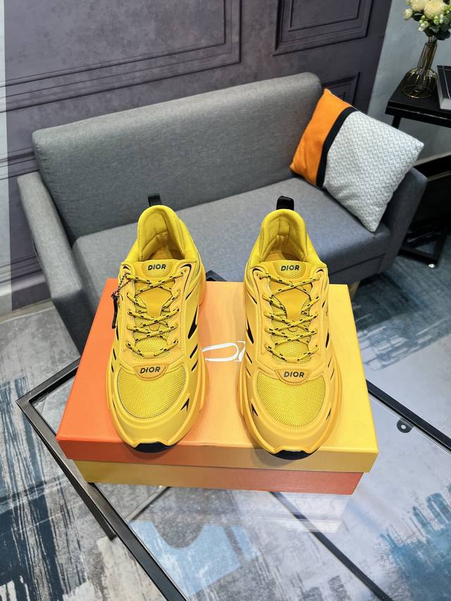 Dior B44 Blade Couple's Edition Running Shoes, Original Version Replicated. The