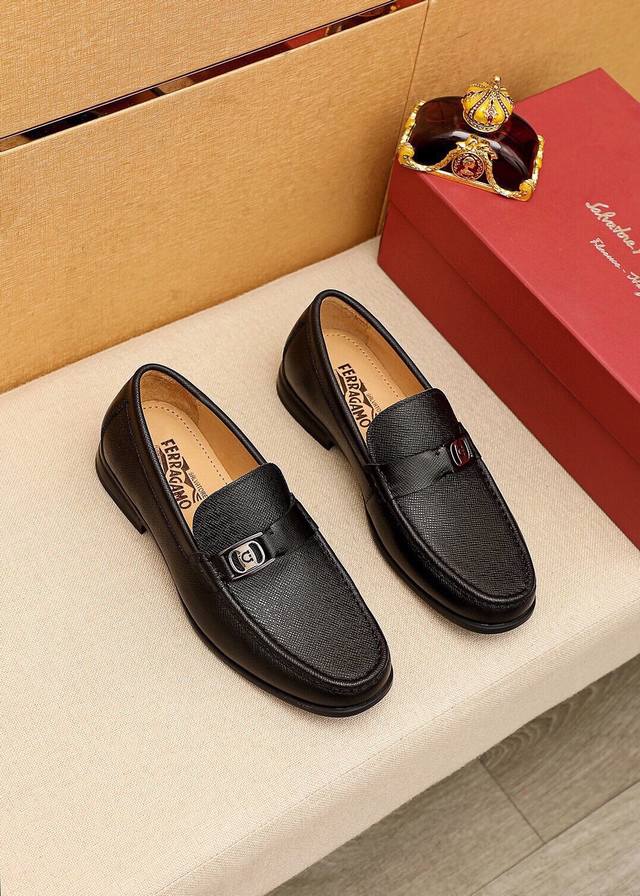 Product Brand: Ferragamo Casual Leather Shoes Standard Sizes: 38-44, Custom Size