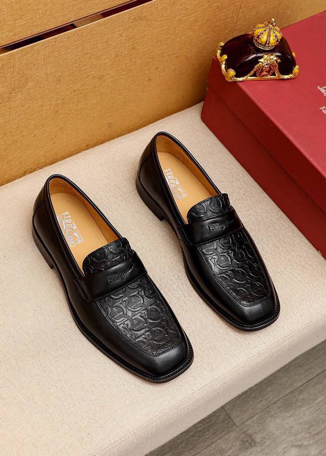Product Brand: Ferragamo Casual Leather Shoes Standard Sizes: 38-44, Custom Size