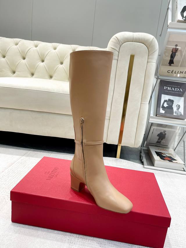 Factory P Leather Sole Rubber Sole Valentino Fall/Winter 2023 Launches The Women