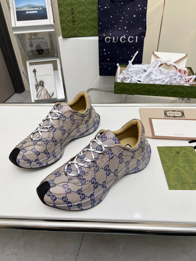 G The Latest Trendy Dad Shoes Set The Pace For The Latest Trend. The New Series