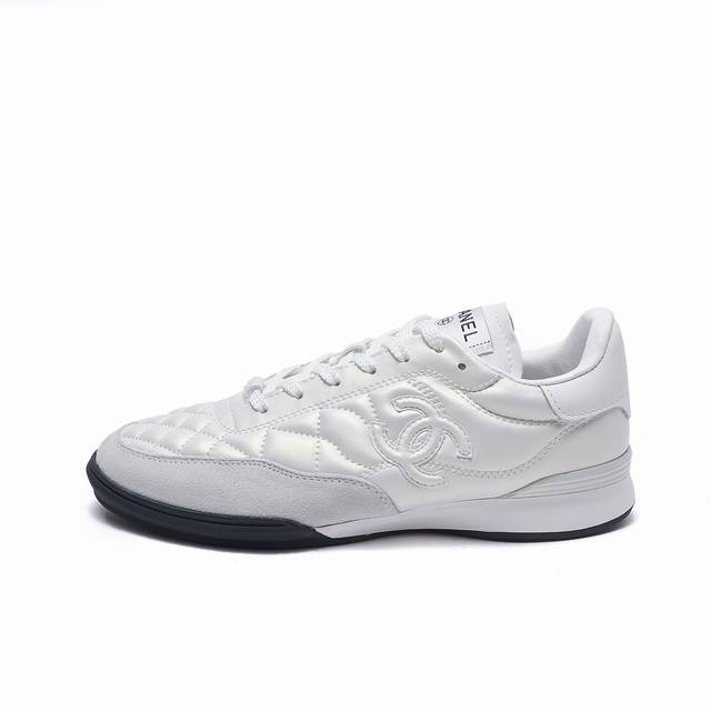 Actual Price, No Discounts! Chanel 2025 Premium Casual Sports Shoes. This Classi