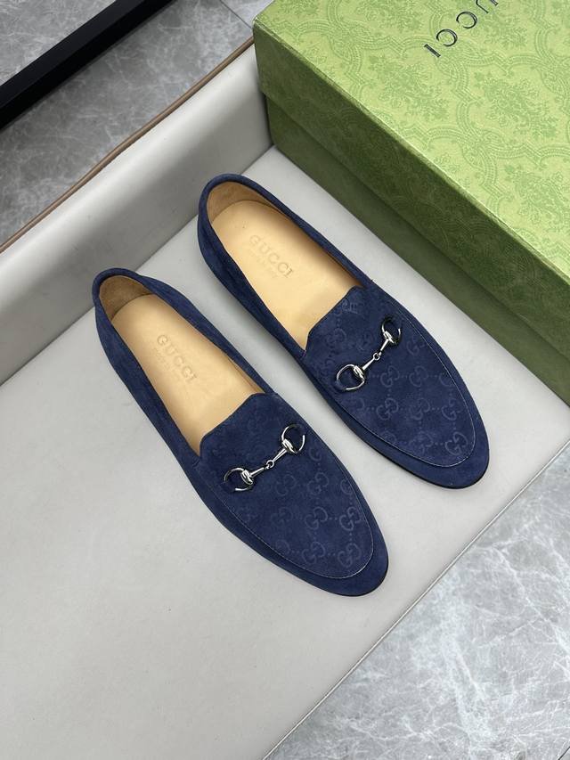 Gucci New Arrival Leather Shoes, This Style Features A Contemporary Silhouette D