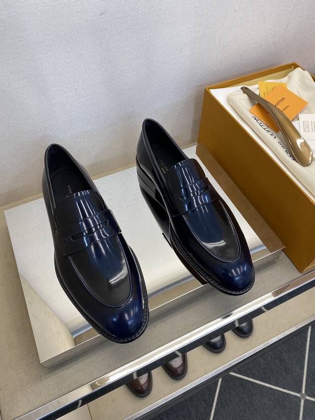 L*V High-Quality Fashionable Formal Leather Sole Standard Sizes: 39 44, 6.5 9 :