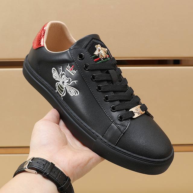 Special Price Gucci Black 38 4 39 5 40 3 41 6 42 5 43 8 44 5