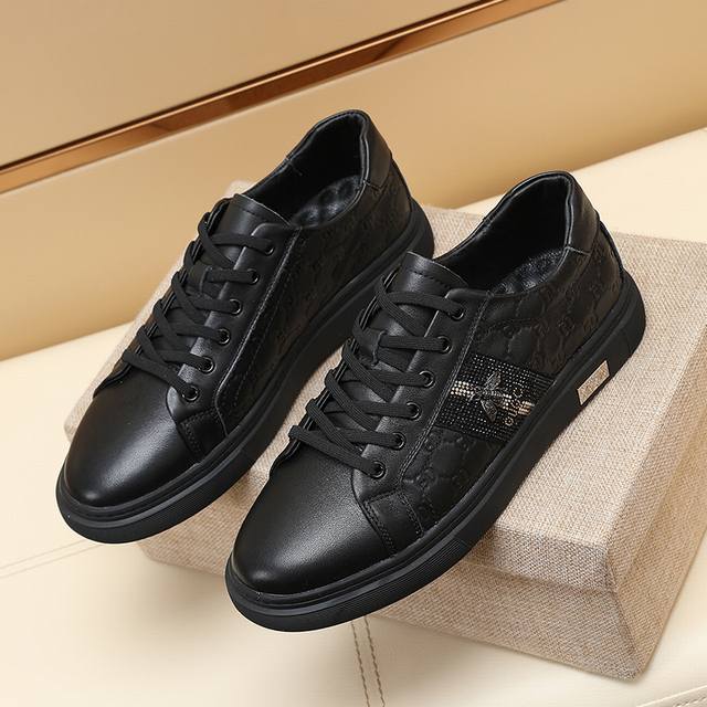 Special Price Gucci Black 40 6 41 6 42 5 43 5 44 3