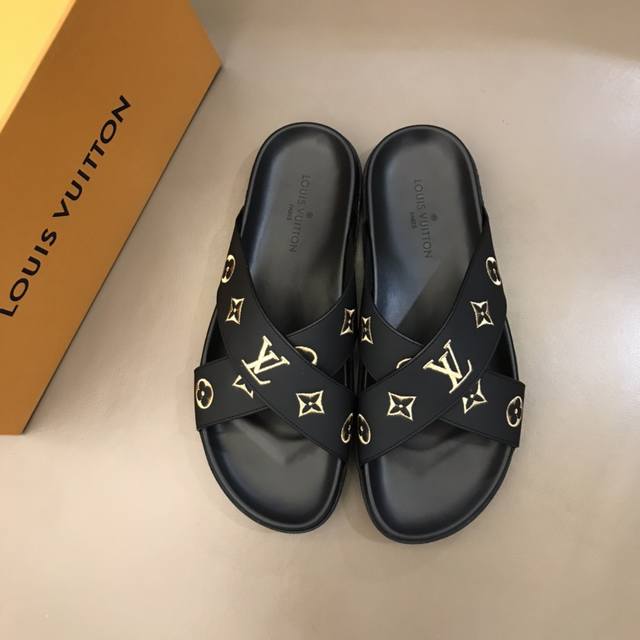 Outs *Uitto* Latest Trendy Men's Slippers, Premium Quality, Genuine Leather Mate
