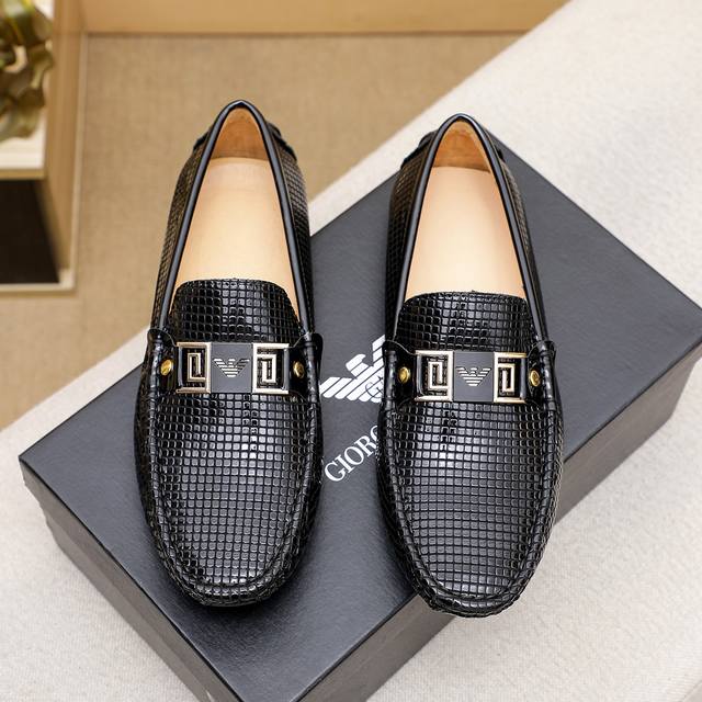Factory Price, High Quality, Latest Men's Bean-Shaped Shoes, Official Website 1: