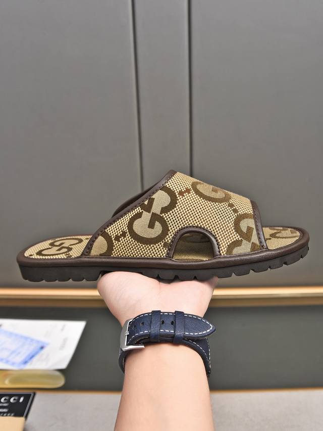 Gucci-Slipper, Hochwertige Materialien Und Exquisite Details, Importierte Materi