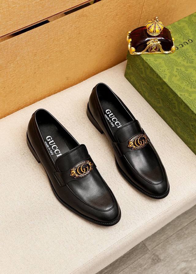 Marke: Gucci Freizeit-Lederschuhe Standardgr En: 39-45 38.45.46 Ma Anfertigung M