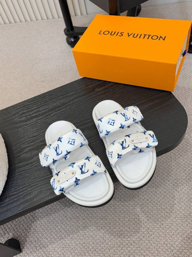 Mimi Lv Neue Flip-Flops Brandneu E Noch Nicht Fotografiert, Aber Schon Verkauft,