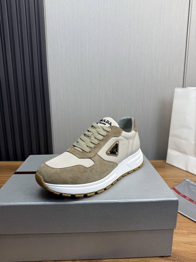 Fabrikpreis Prada Prada Beliebte Herrenschuhe Versand Ber Die Offizielle Website