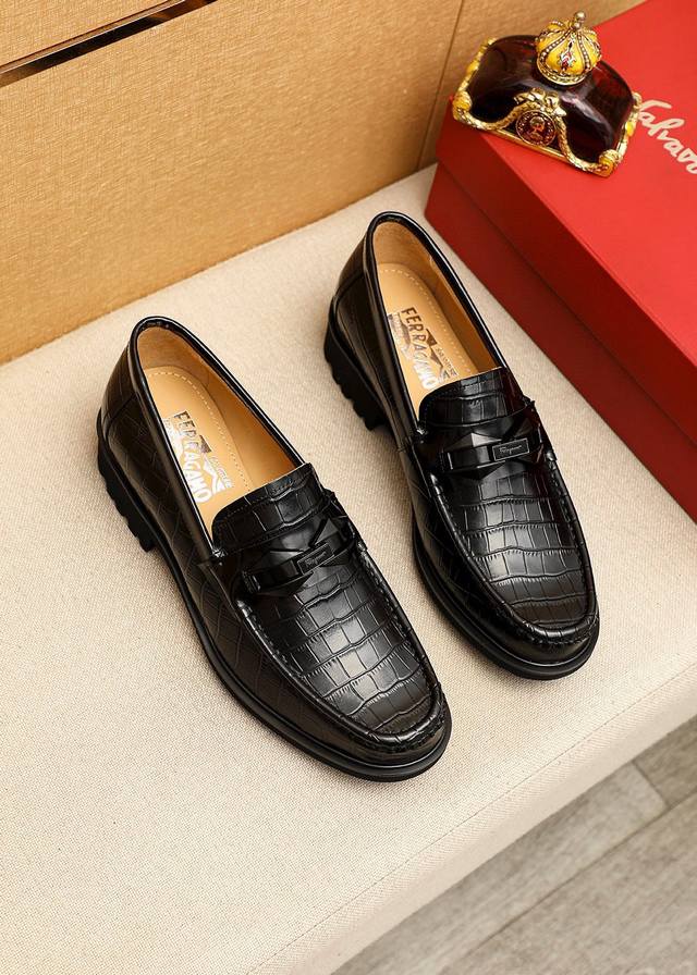 Marke: Ferragamo Freizeit-Lederschuhe Normale Gr En: 38-44 45.46 Ma Anfertigung