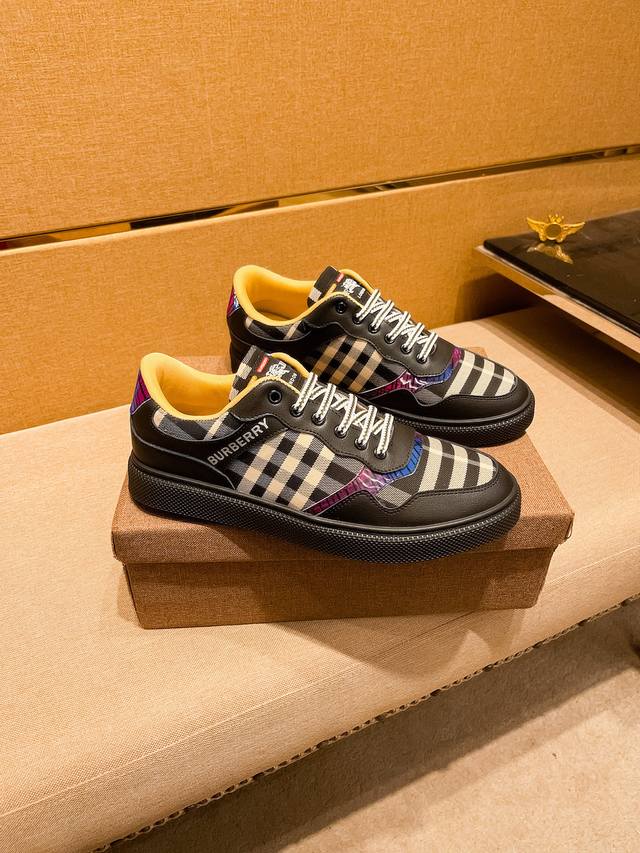Fabrikp-Charge Burberry Herren-Schuhe High-End-Marke Offizielle Website 1:1 Neue