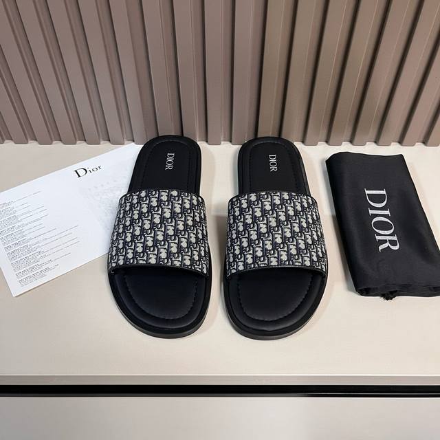 Langfristig Vorr Tig, 3-In-1-Box Dio* Diese Dior Aqua Sandalen Sind Elegant Und