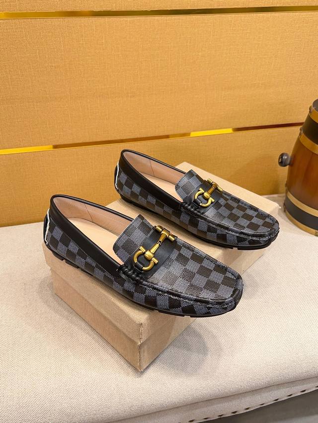 Klassisches Modell Von Louis Vuitton Lv Perfekte Nachbildung Des Originals Luxur
