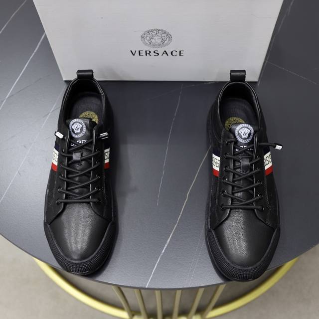 Ab-Preis: Marke:Versace Standardgr E: 38-44 45 Sonderanfertigung -Klasse: Origin